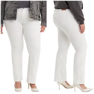 Levi’s 414 Classic Straight Leg Jeans 20W